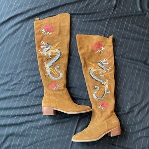 Vintage Embroidered Suede Tan Knee-High Boots Cheryl Crow 9.5